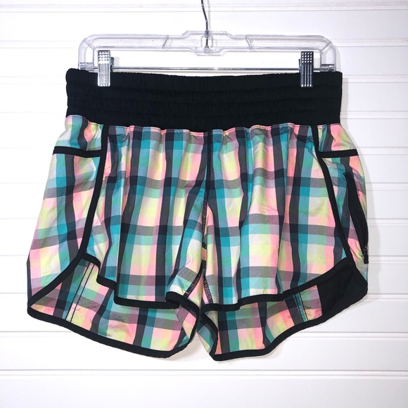 lululemon athletica Pants - Lululemon shorts size 12